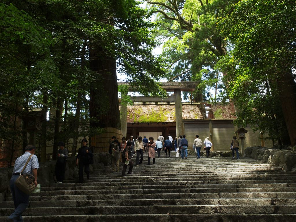 伊勢神宮のパワースポットやおすすめのお守りは 神馬に会えると幸せになる 幸せライフのつくりかた 開運風水